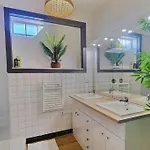 Maison Des Chalets, 4ch, 8p - -chu Apartment
