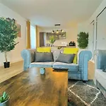 Maison Des Chalets, 4ch, 8p - -chu * Angers