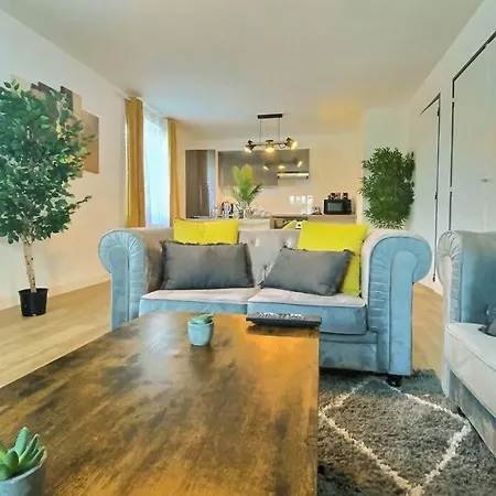 Maison Des Chalets, 4ch, 8p - -chu * Angers