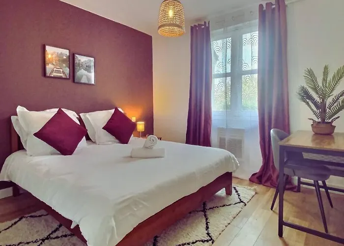 Maison Des Chalets, 4ch, 8p - -chu Appartement Angers