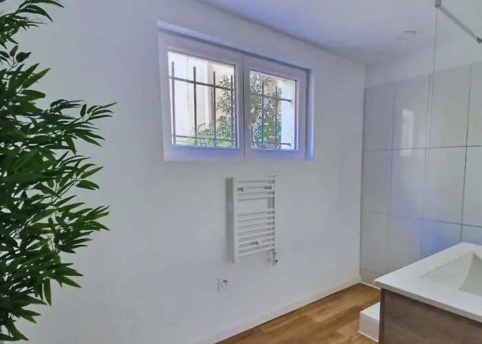 Maison Des Chalets, 4ch, 8p - -chu Lägenhet Angers